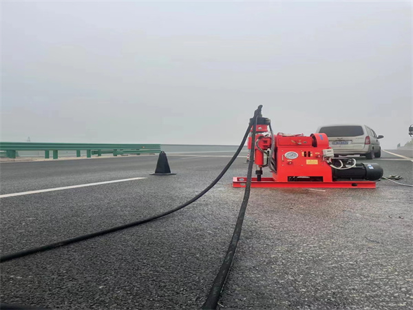 婺城马路路基路面开裂下沉注浆加固灌浆